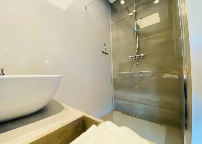 The Secretary's In Oliva アパート