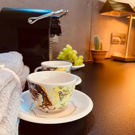 The Secretary's In Oliva Apartment *